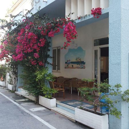 Albergo Lido Silvi Marina Bagian luar foto