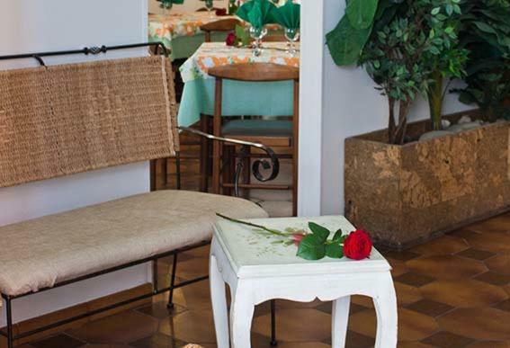 Albergo Lido Silvi Marina Bagian luar foto